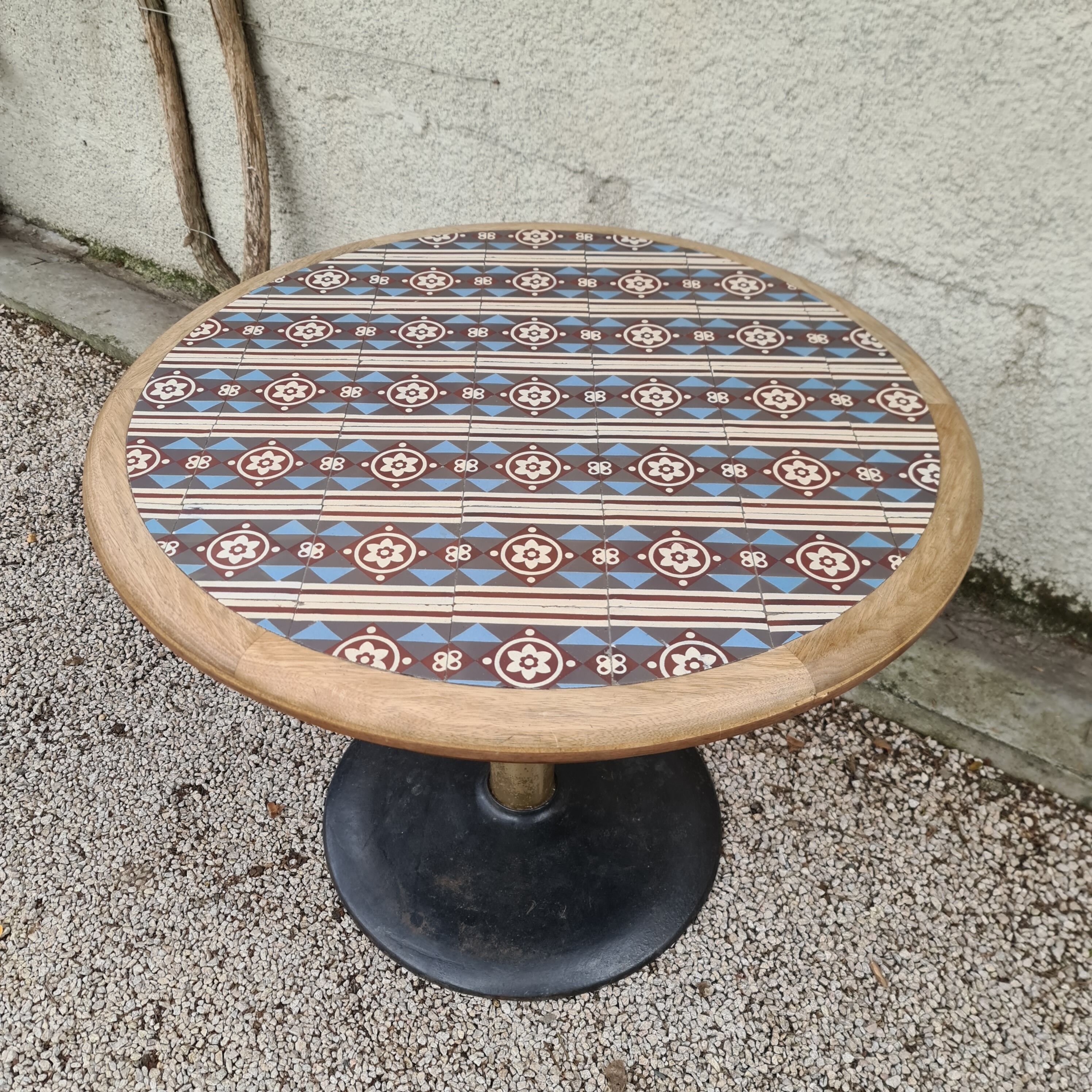 Bistro foot table and cement tile