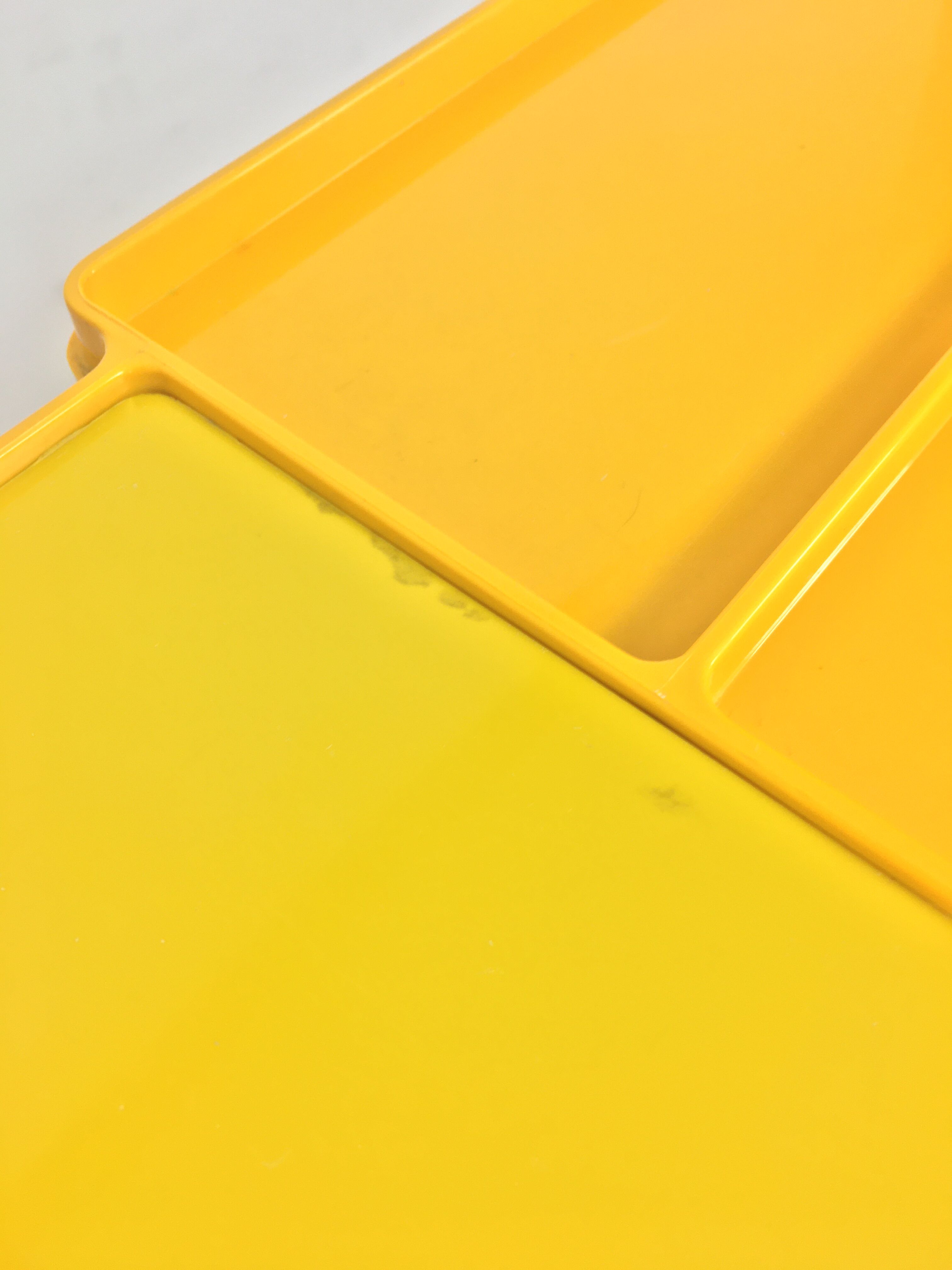 Dessert Boby by Joe Colombo