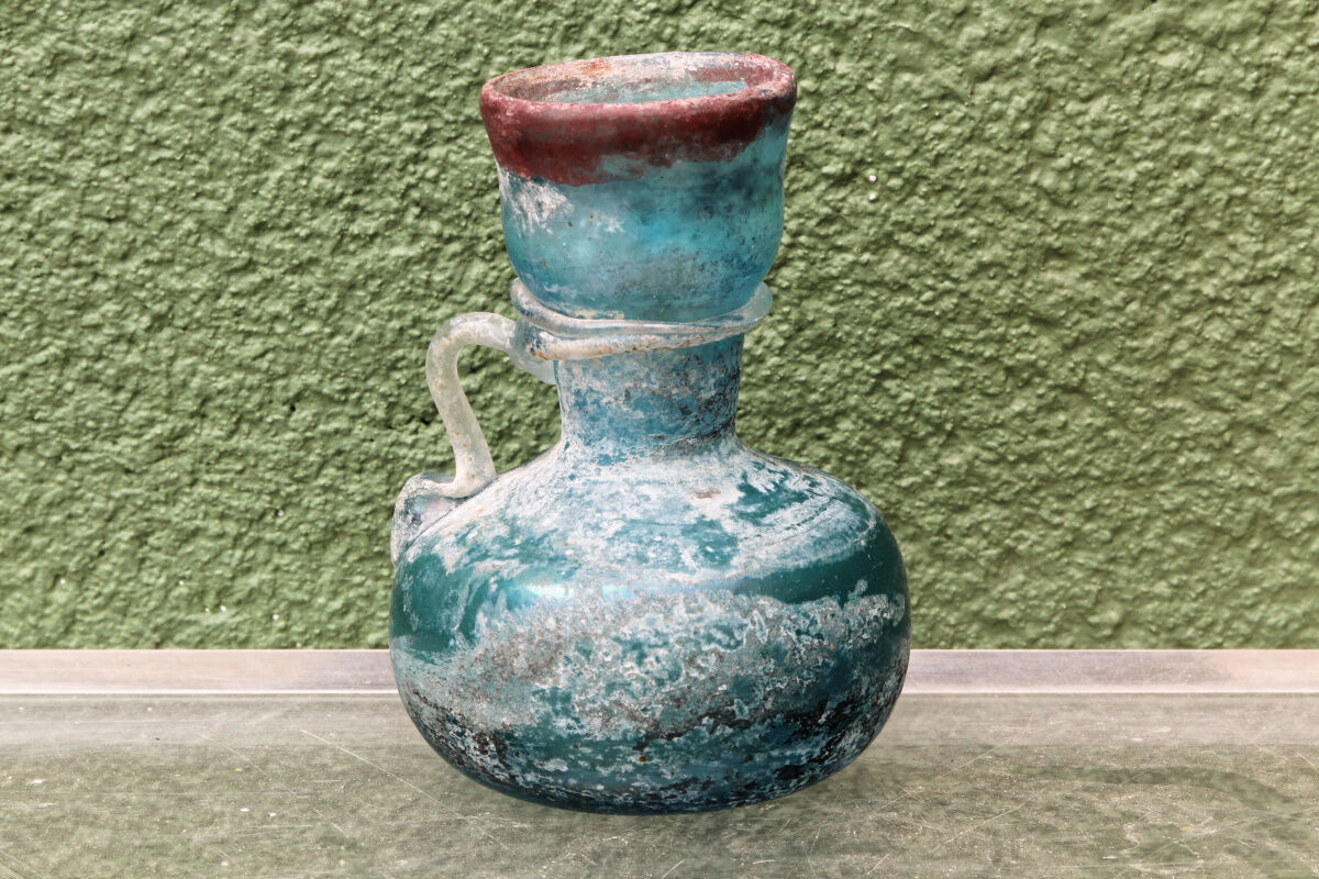 Murano glass vase