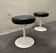2x tabourets Tulip Eero Saarinen en cuir noir Knoll