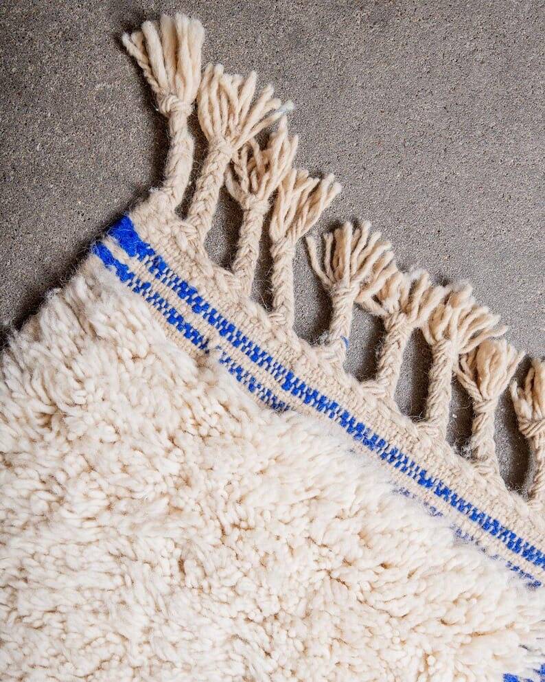 Handmade Berber rug size 2/3 m