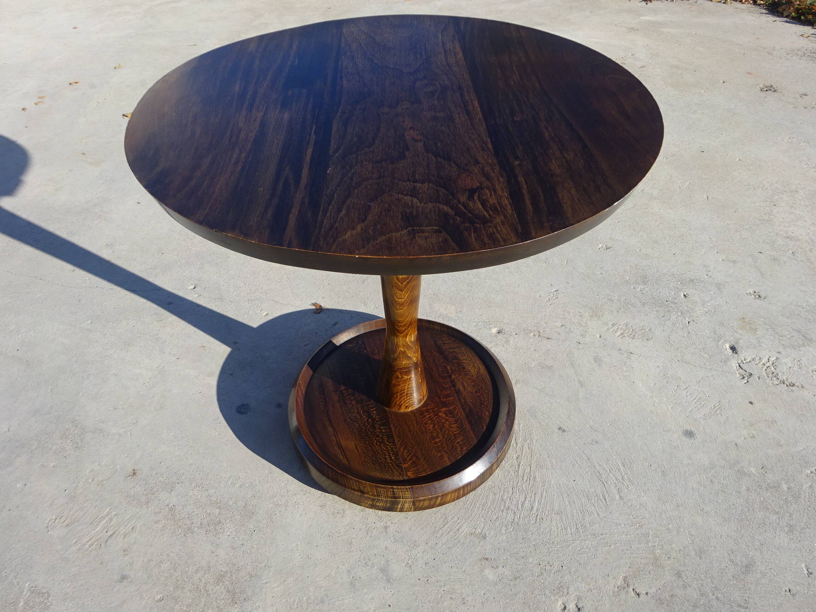 Solid wood pedestal table, Ø60cm