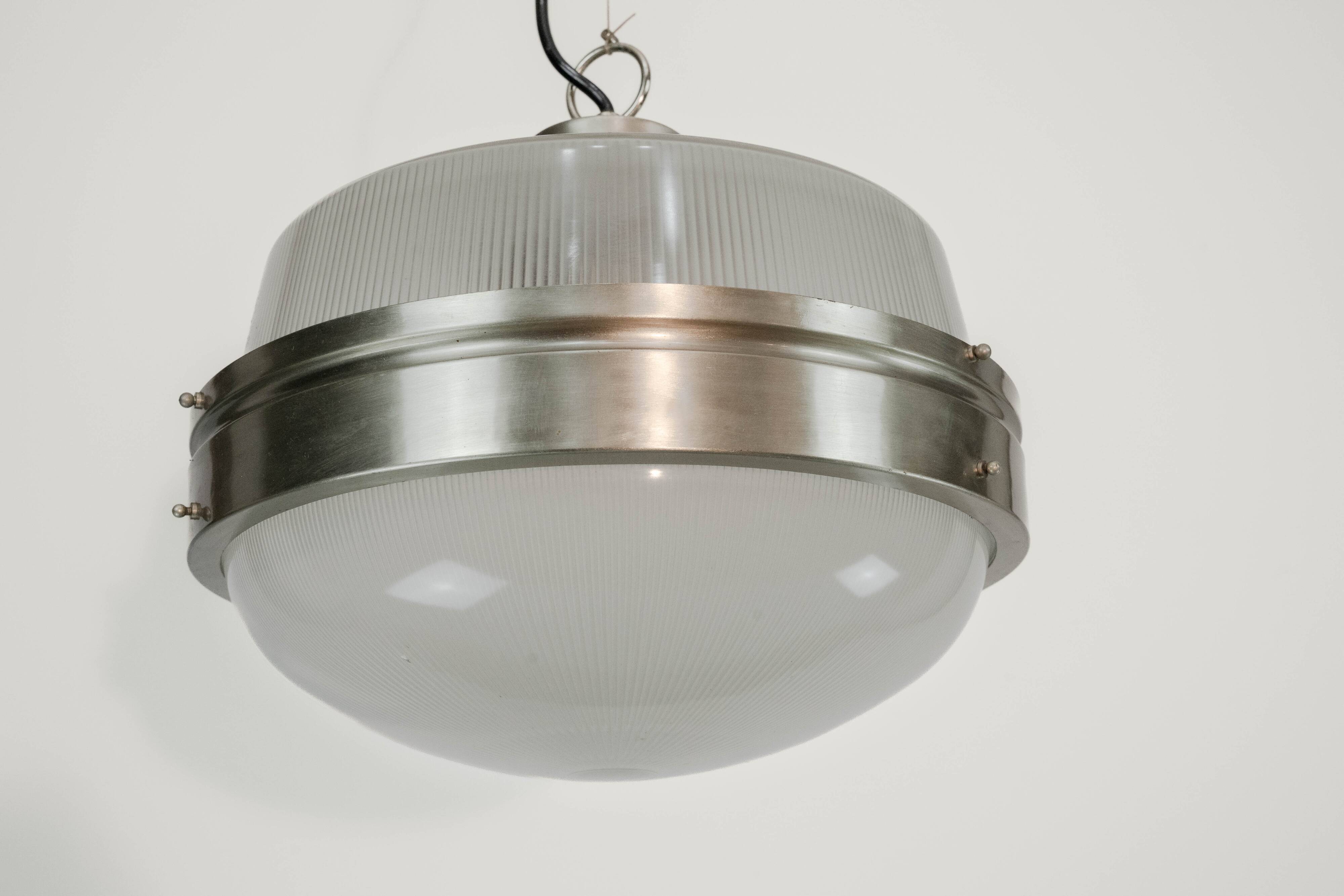 Suspension italienne du milieu du siècle dans le style de Sergio Mazza pour Artemide