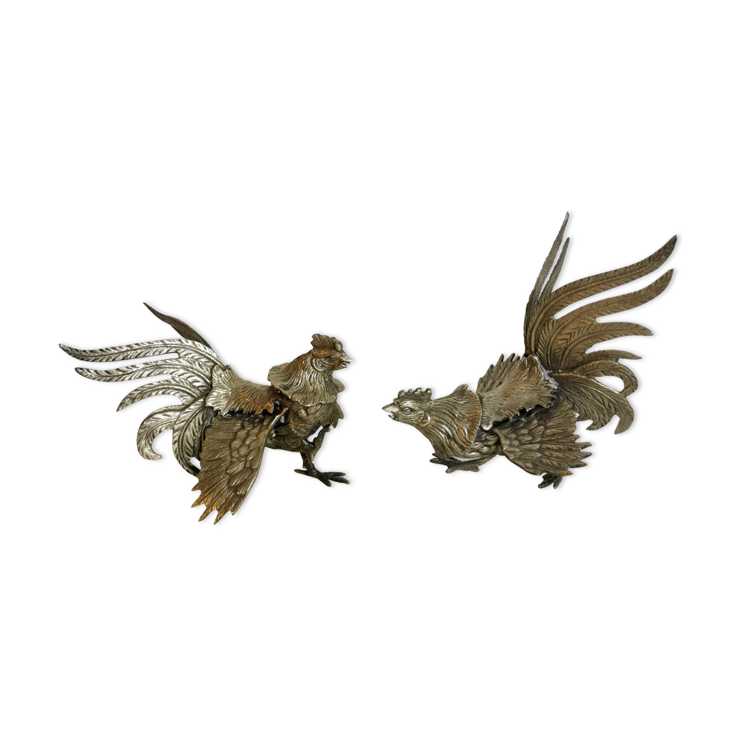 Pair of metal roosters