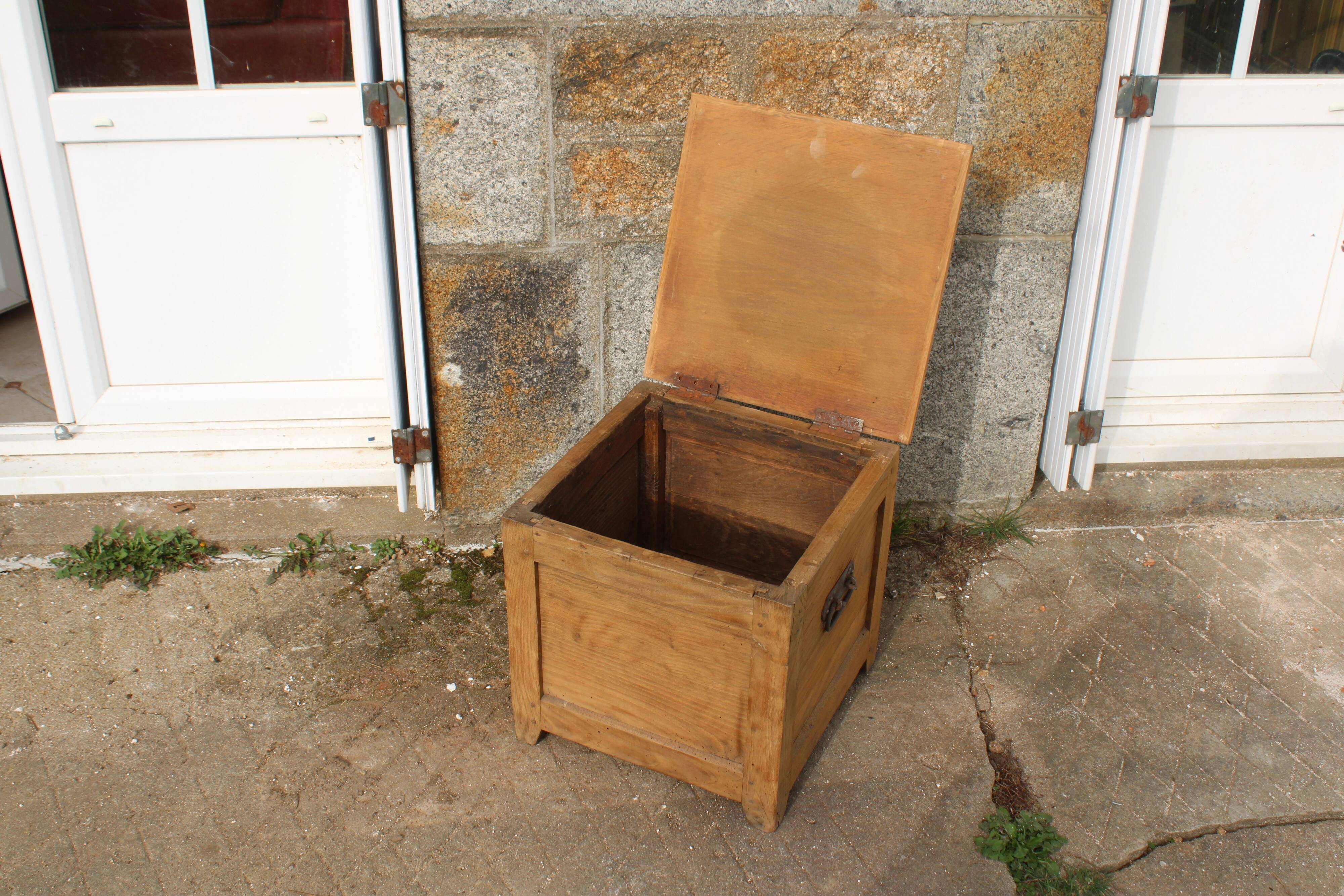 Small antique wooden chest – sandblasted