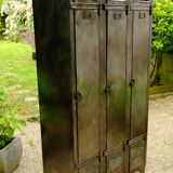 Industrial metal cloakroom