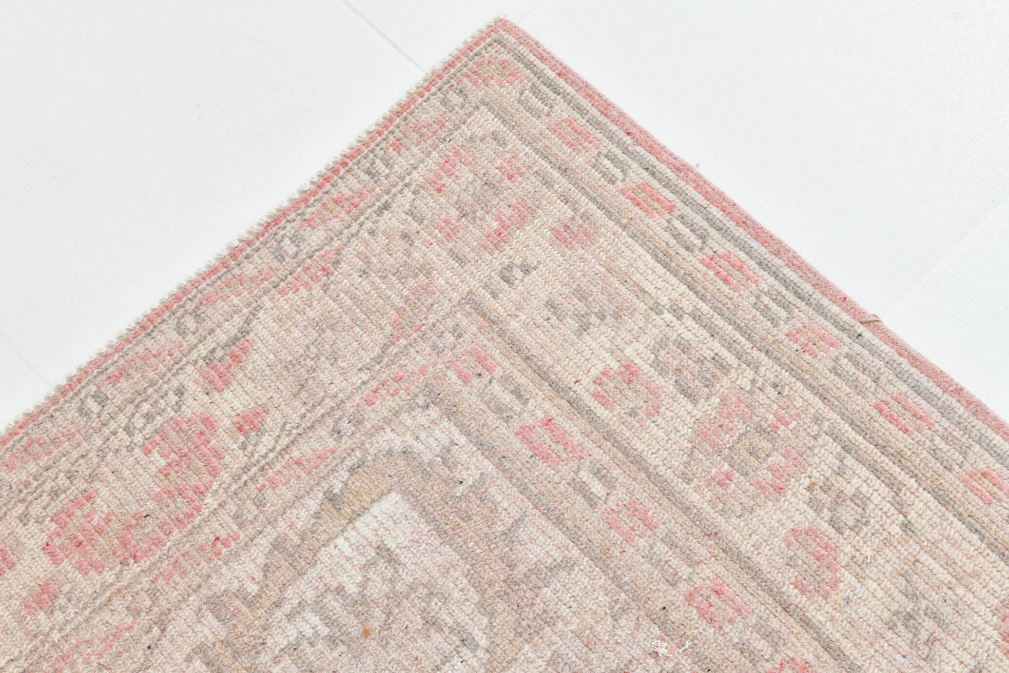 Soft Red & Beige Entryway Handmade Vintage Rug, 170x261 Cm