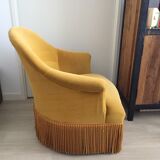 Toad fringed velvet armhair