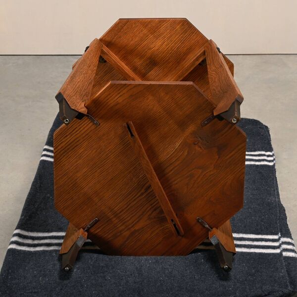 Table d'appoint octogonale moderniste Art Déco néerlandaise de l'École d'Amsterdam en chêne massif