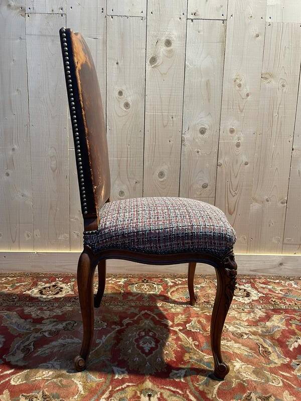 Set of 8 Louis XV style walnut chairs