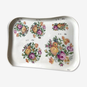 Tray in Porcelain of Paris