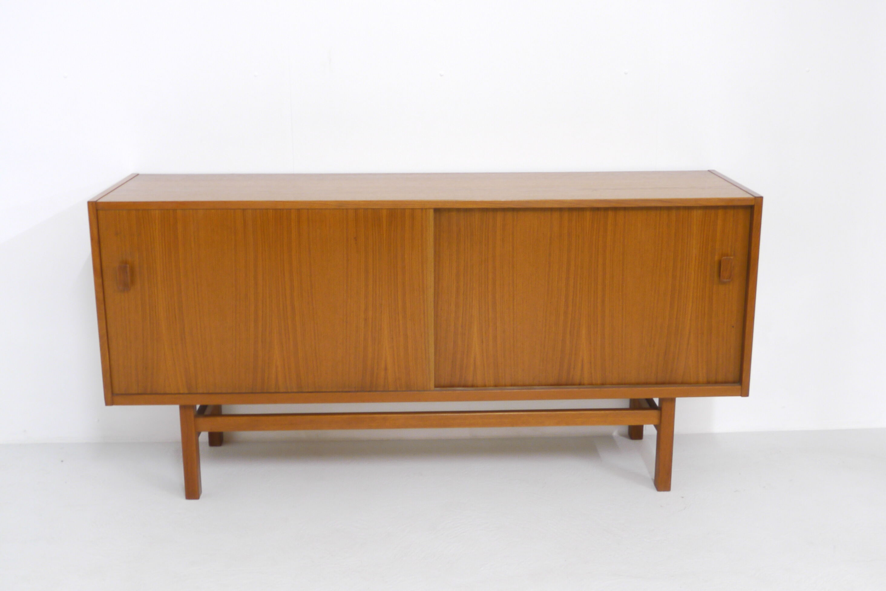 Sideboard Nils Jonsson for Troeds
