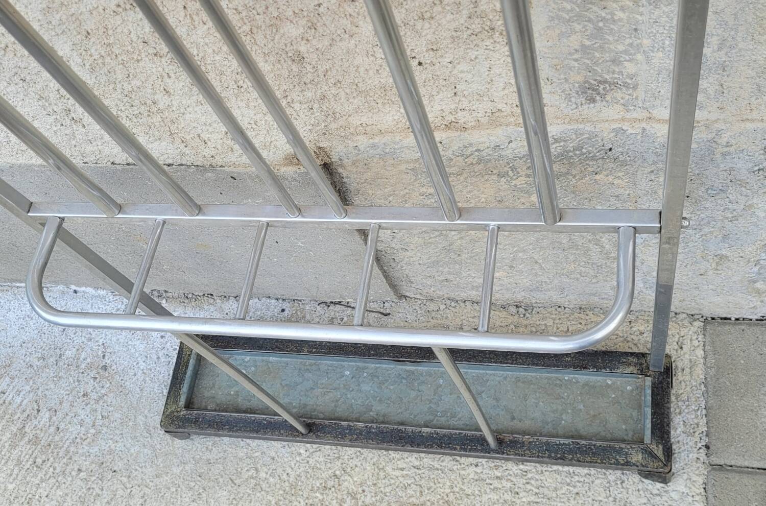 Industrial Wardrobe in Aluminium & Cast Iron – "SNCF" Style – 1950