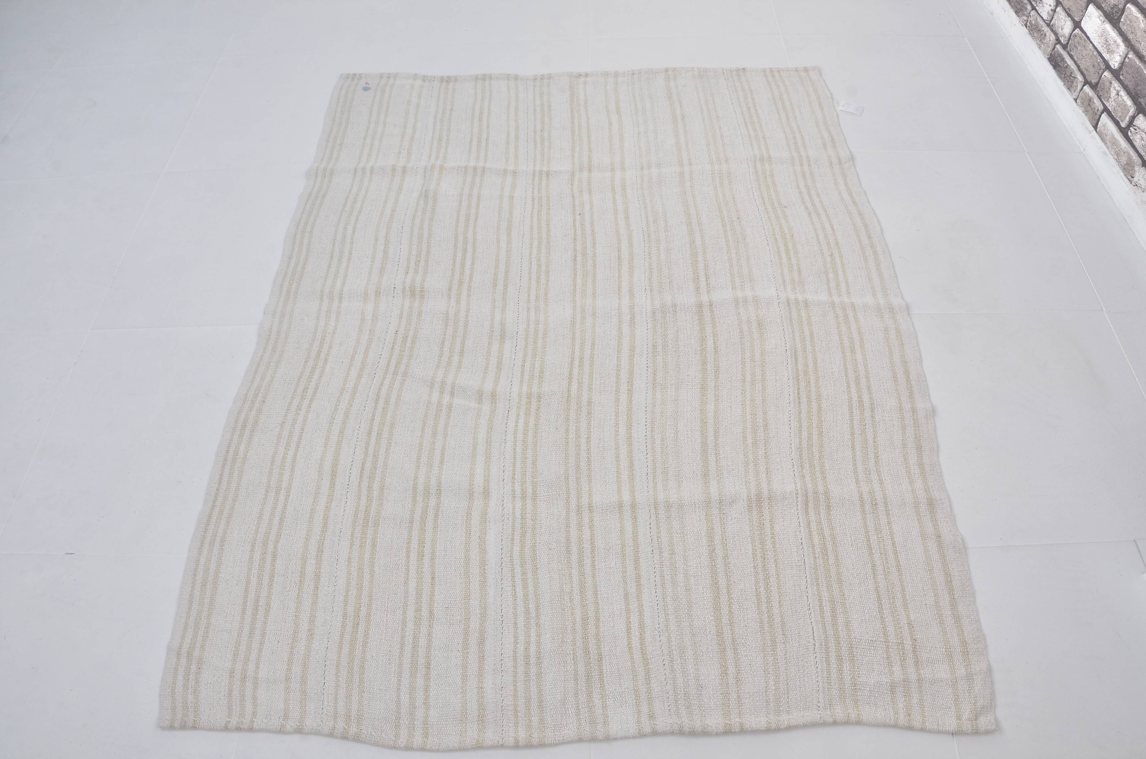 Neutreal Vintage Hmep Kilim Rug sku 3682