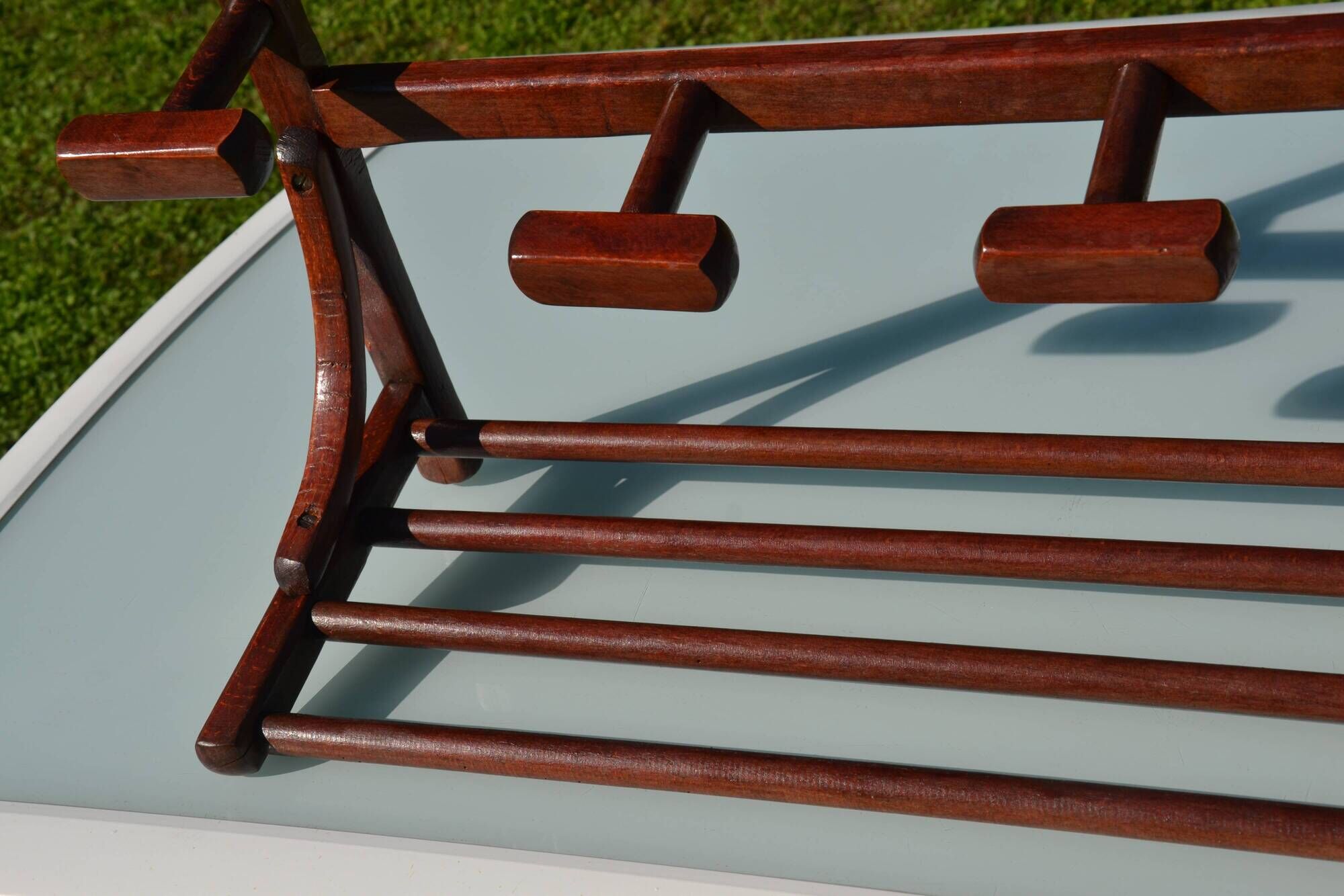 Wall-mounted coat rack "bistro"