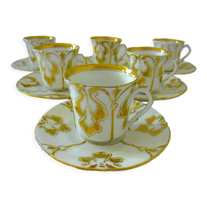Suite de six tasses à
