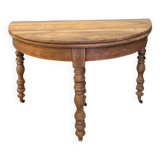 Half-moon folding table in walnut