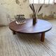Table basse ronde tripode années 50