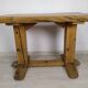 Table extérieur brutaliste