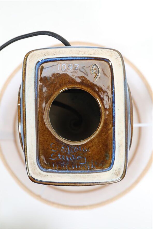 Big "1097" ceramic table lamp by Einar Johansen for Søholm with jute shade, mid-century Danish modern design, 1960s/1970s