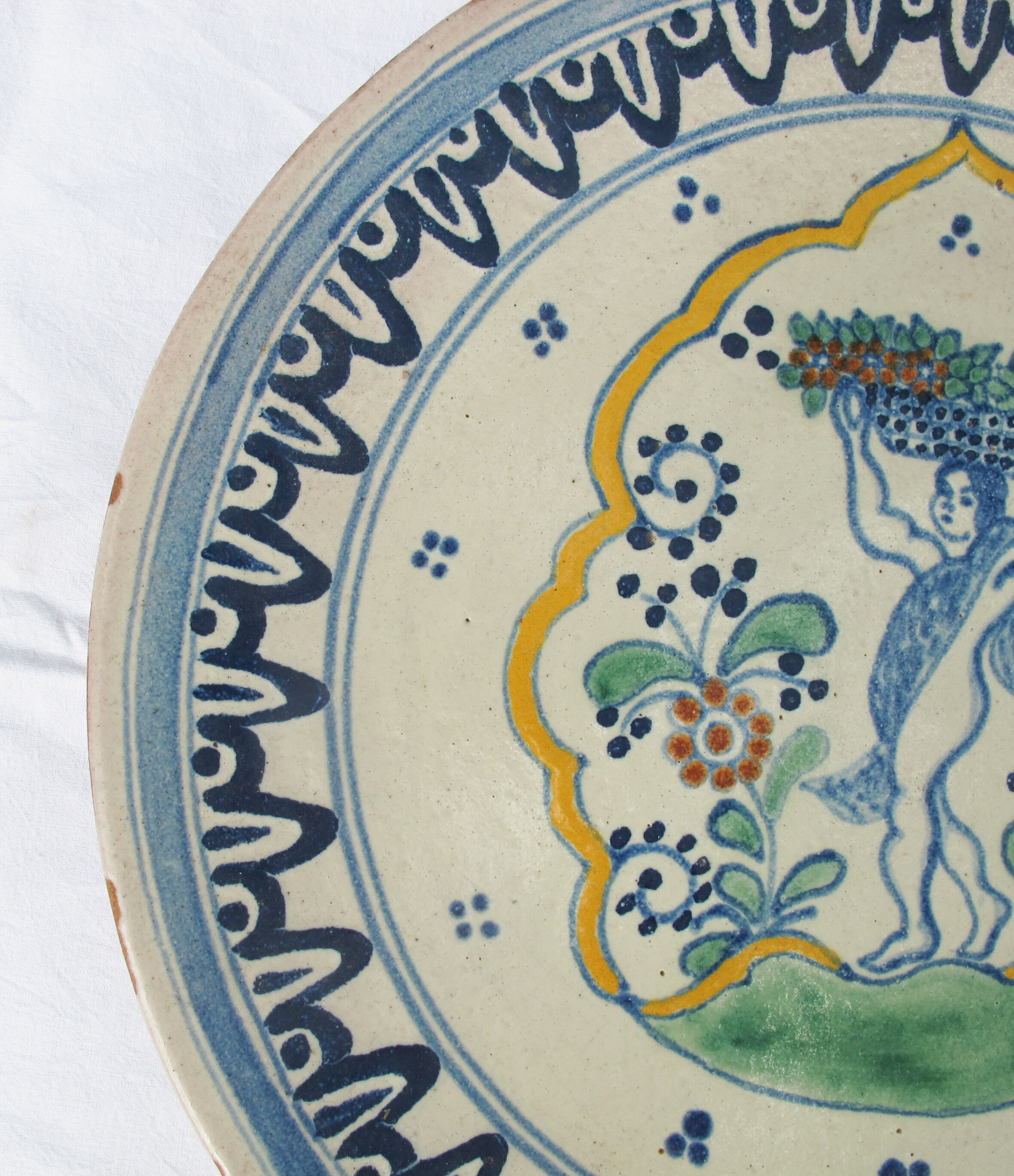 Ceramic earthenware dish