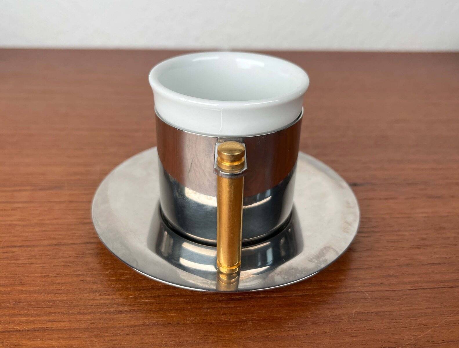 Espresso cups and saucers from the Italian postmodern Lavazza Oro series by Balzano, 1980s, set of 7.