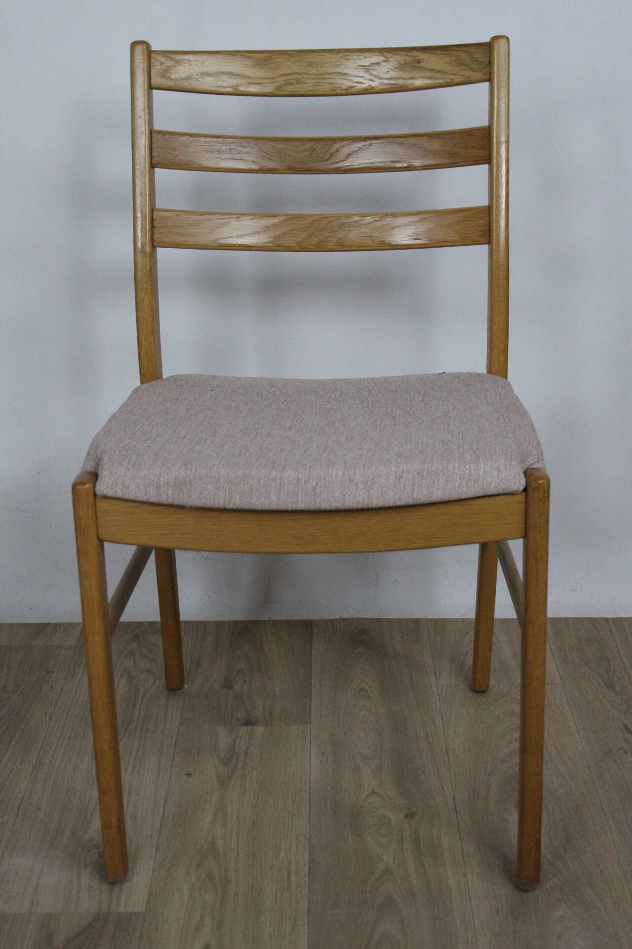 Vintage teak chair with pink top 1960 denmark