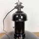Lampe suspendue Bauhaus en émail noir industriel, années 1930