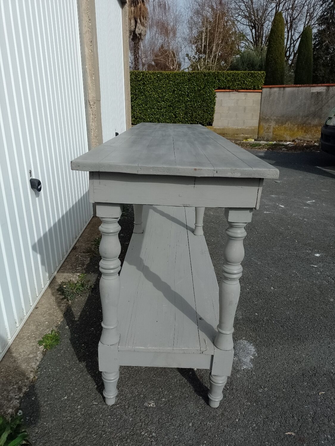 Clothier table furniture of trade
