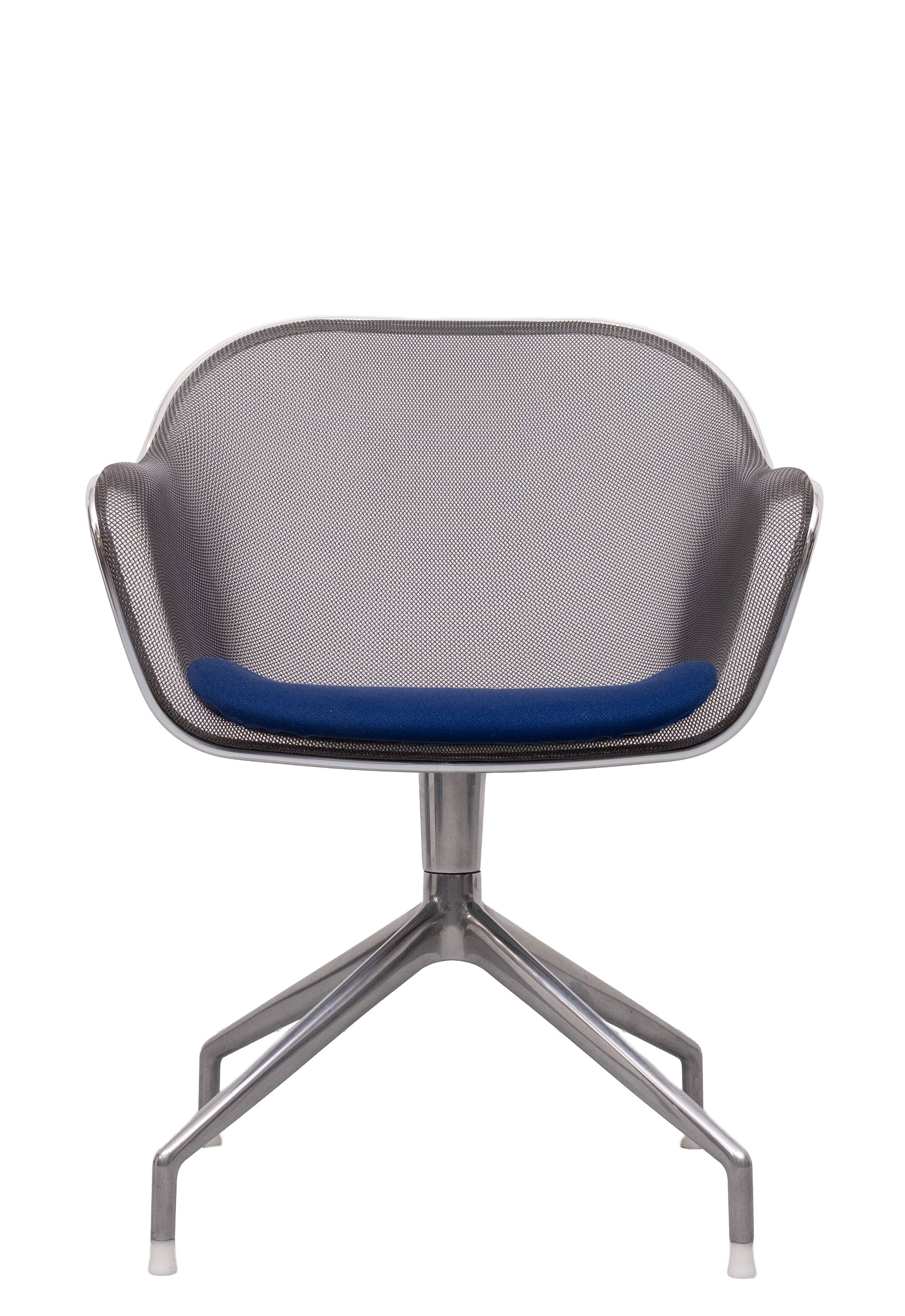 Italian Iuta Swivel Chair by Antonio Citterio for B&B Italia
