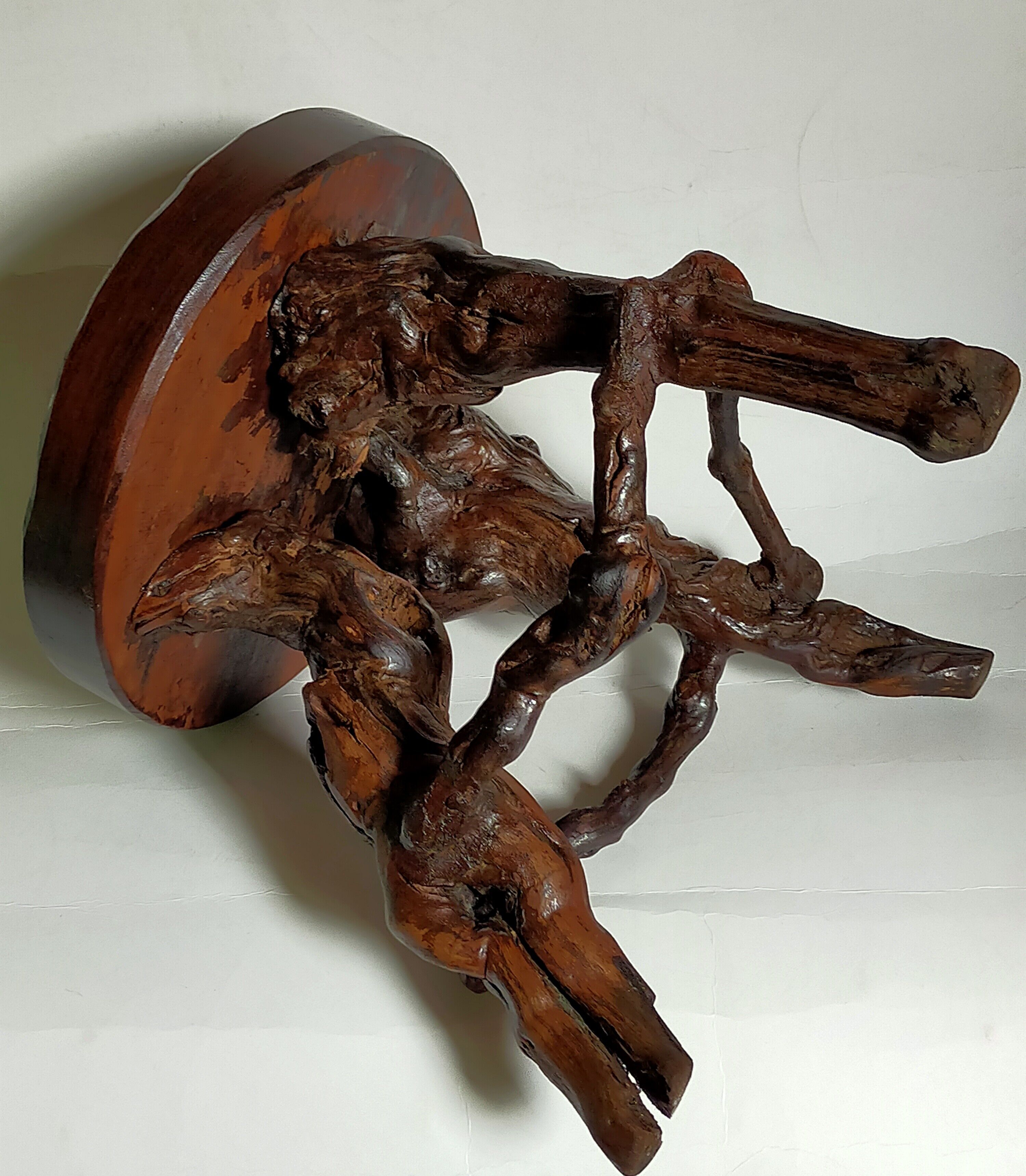 Tripod stool Art-popular vines, solid wood top