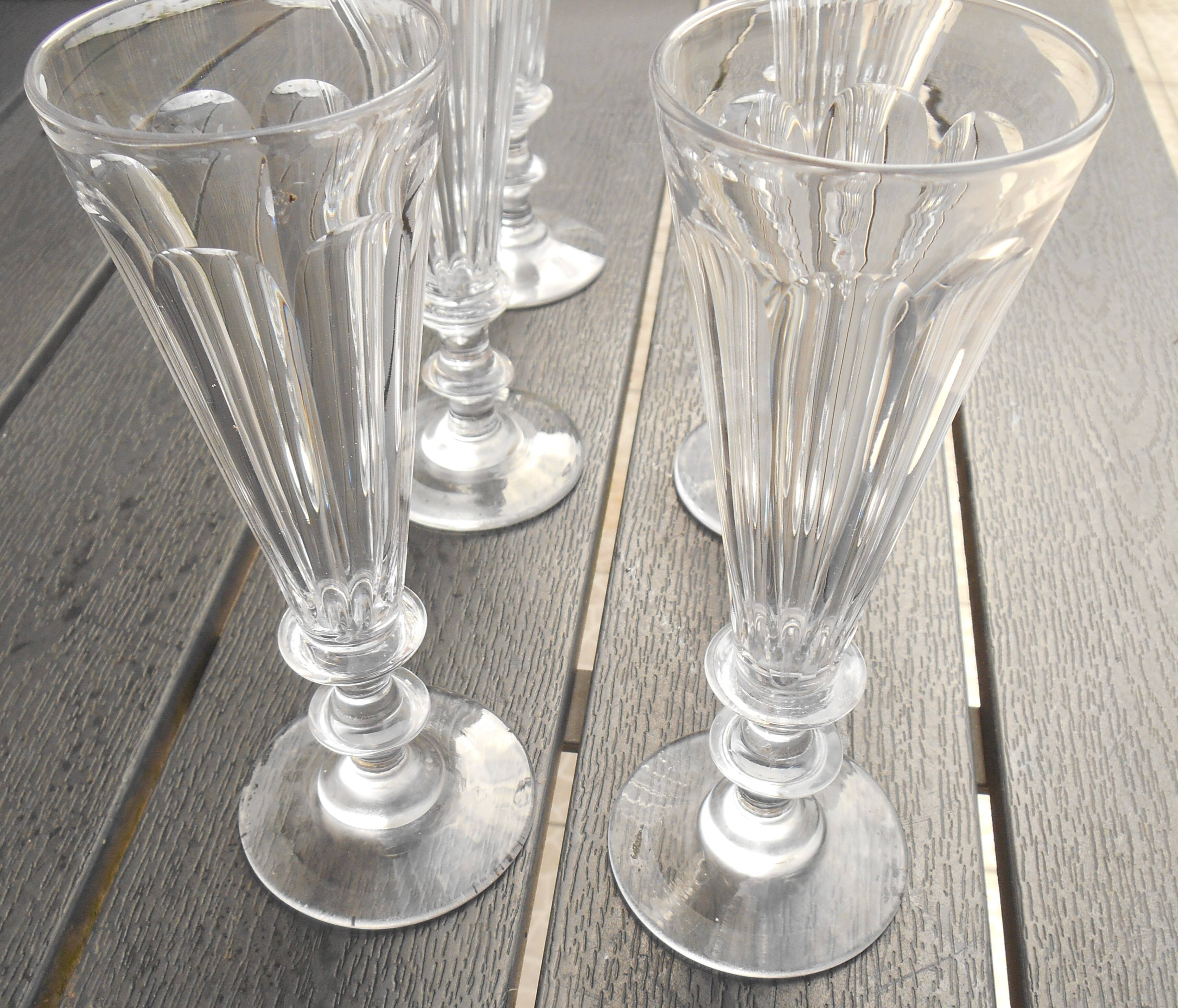 6 Baccarat crystal champagne flutes / Saint Louis / 8 facets