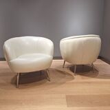 2 white leather armchairs, 1980s