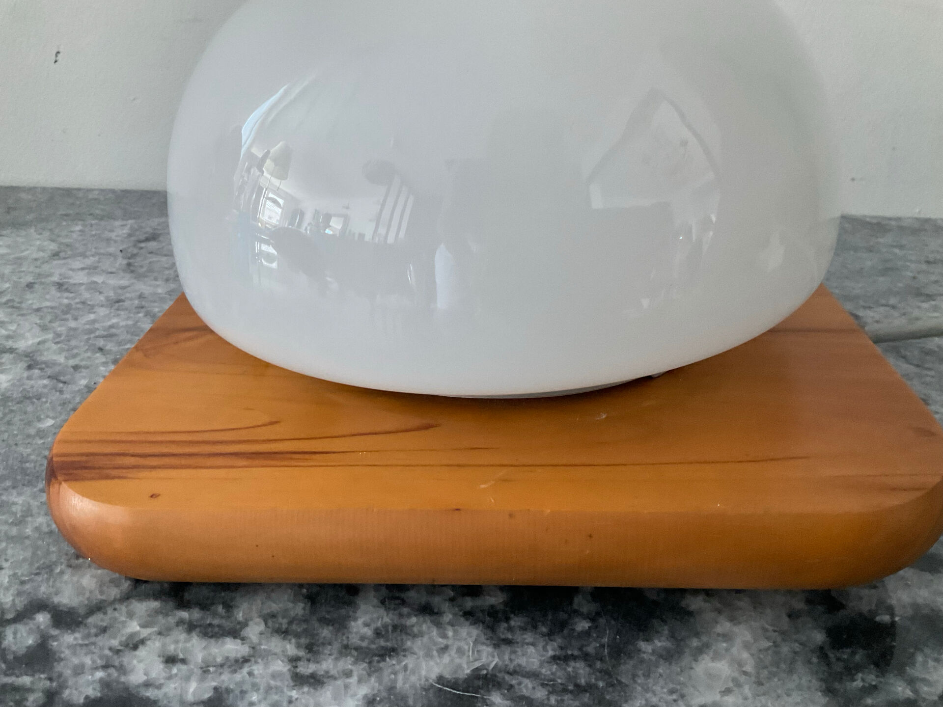 Vintage wall or ceiling light in pine and opaline.