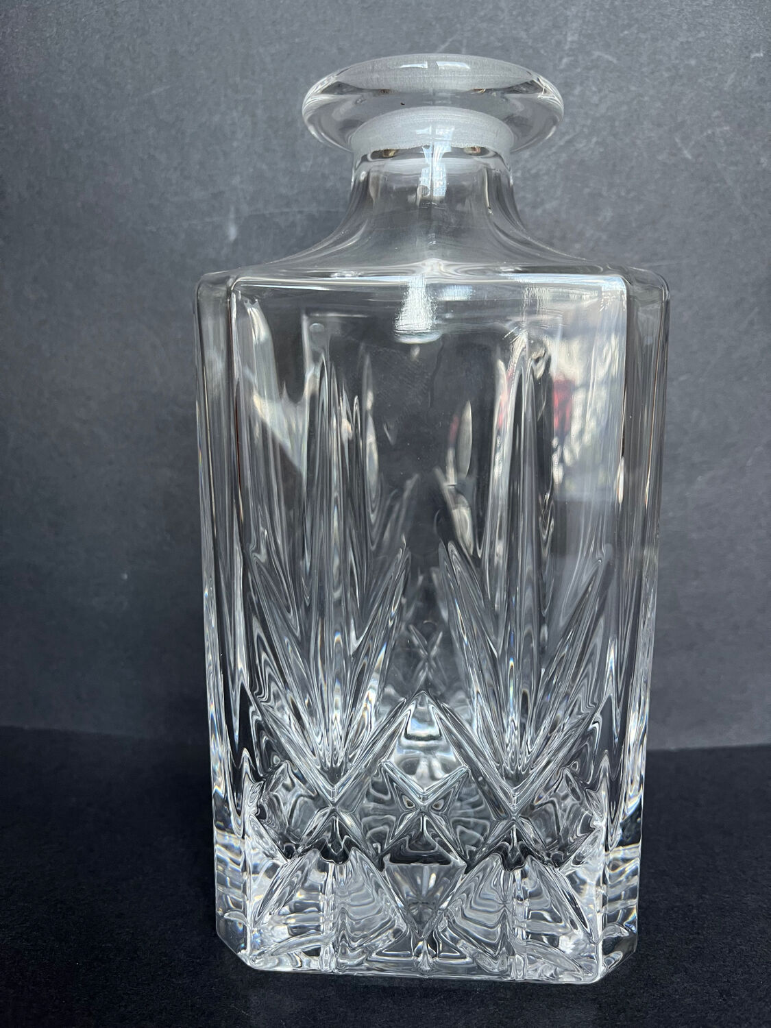 Lancel whisky decanter in cut crystal