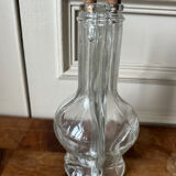 Compartmented liqueur decanter