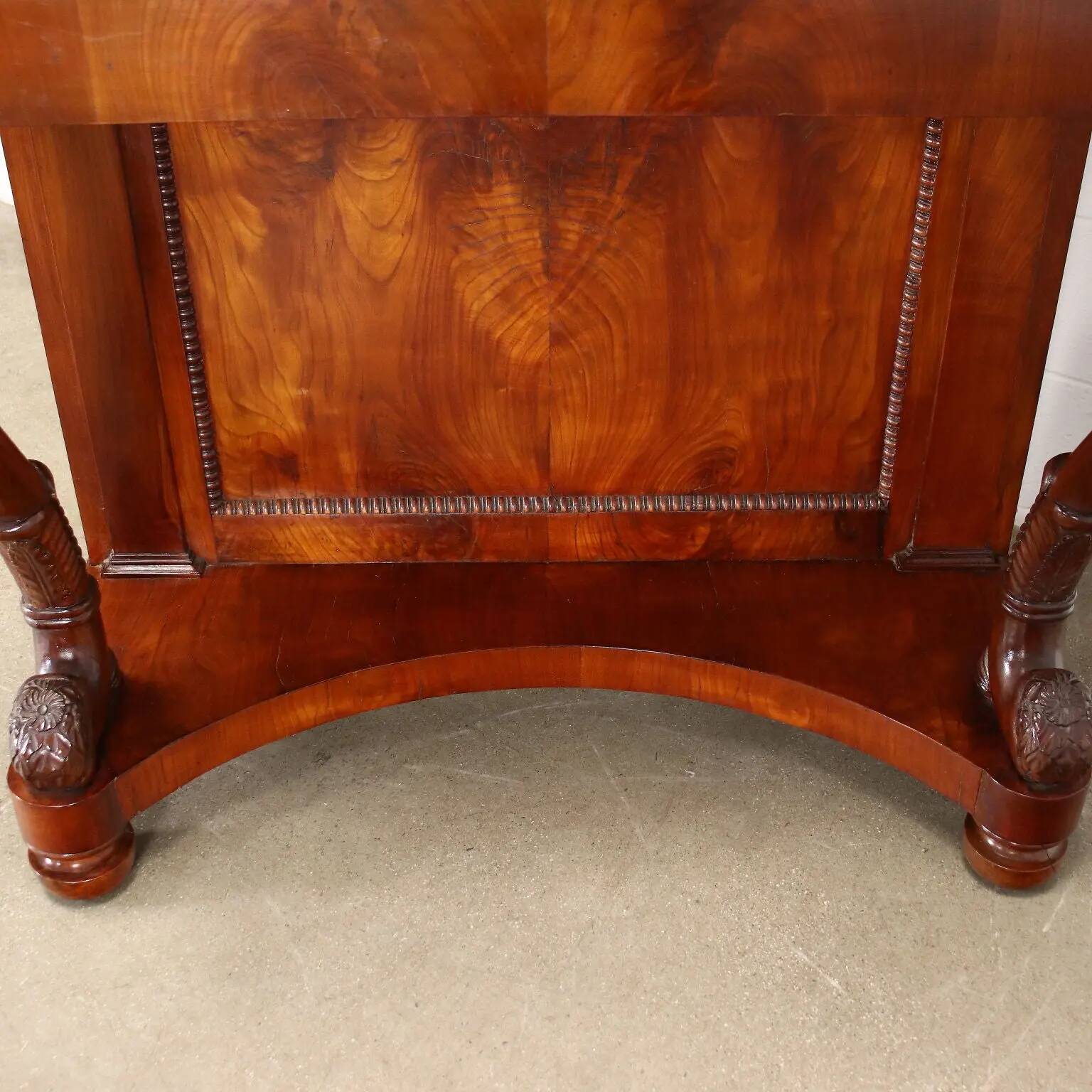 Console restoration in cherry wood Italy 19th century