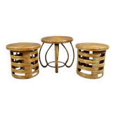 Ensemble tabourets et table en rotin