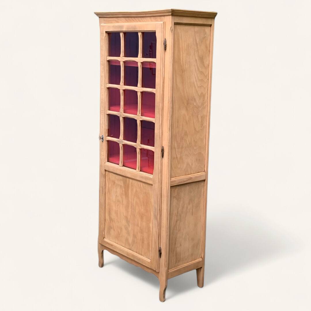 Armoire bonnetière parisienne vintage bois brut