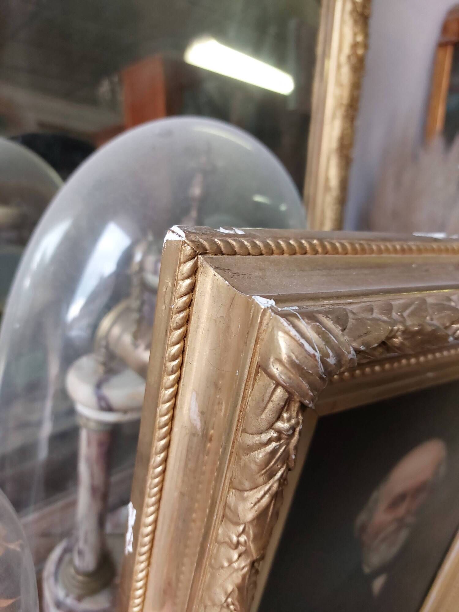 Painting Portrait of an ancient man 19th with gilded wooden frame