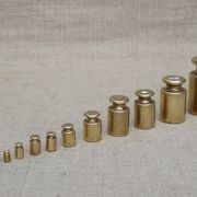 Old box 12 weight flat head brass from 1g to 500g for complete scale