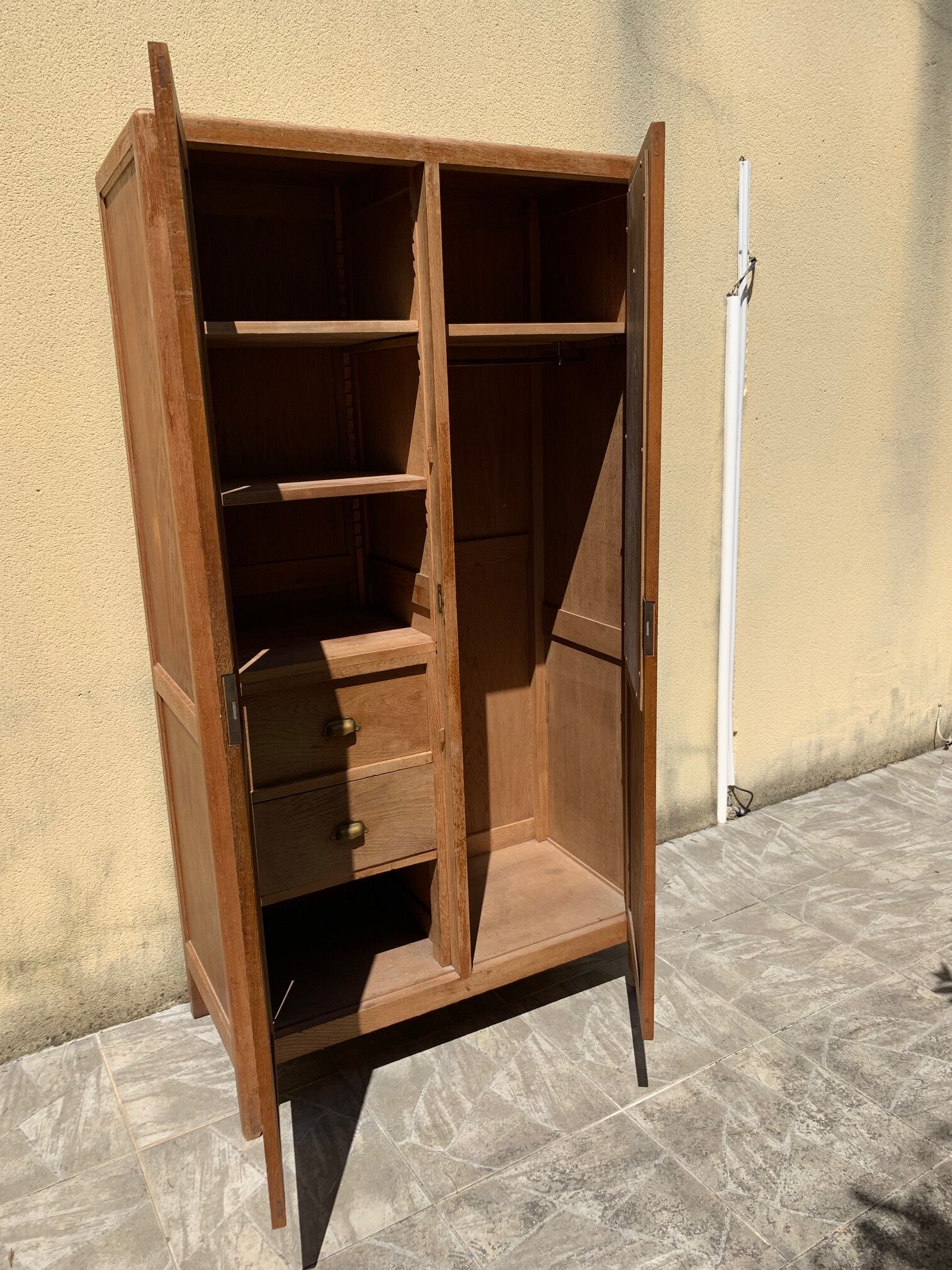 Vintage 70s hospital cabinet