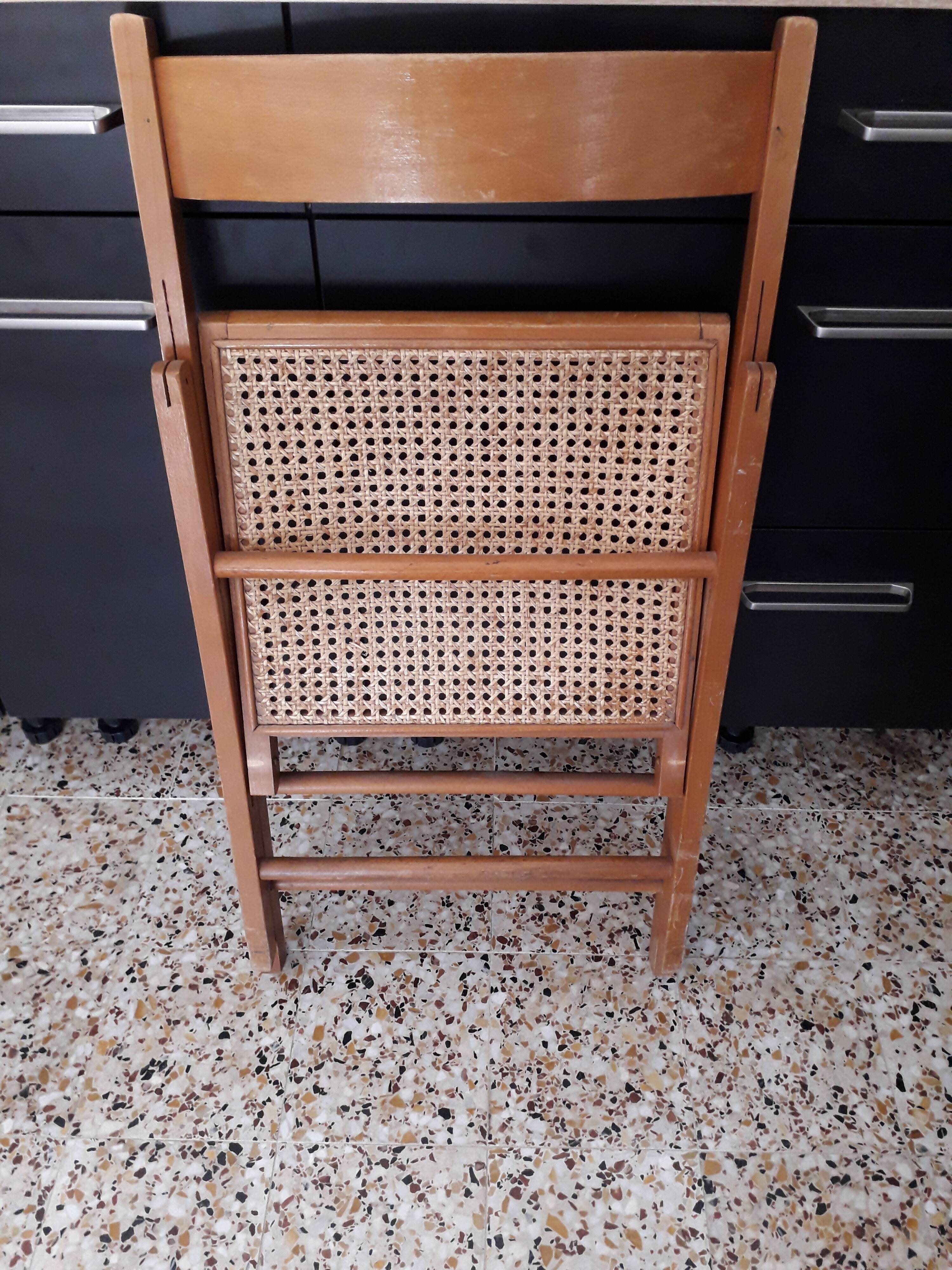 Vintage cannea folding chair