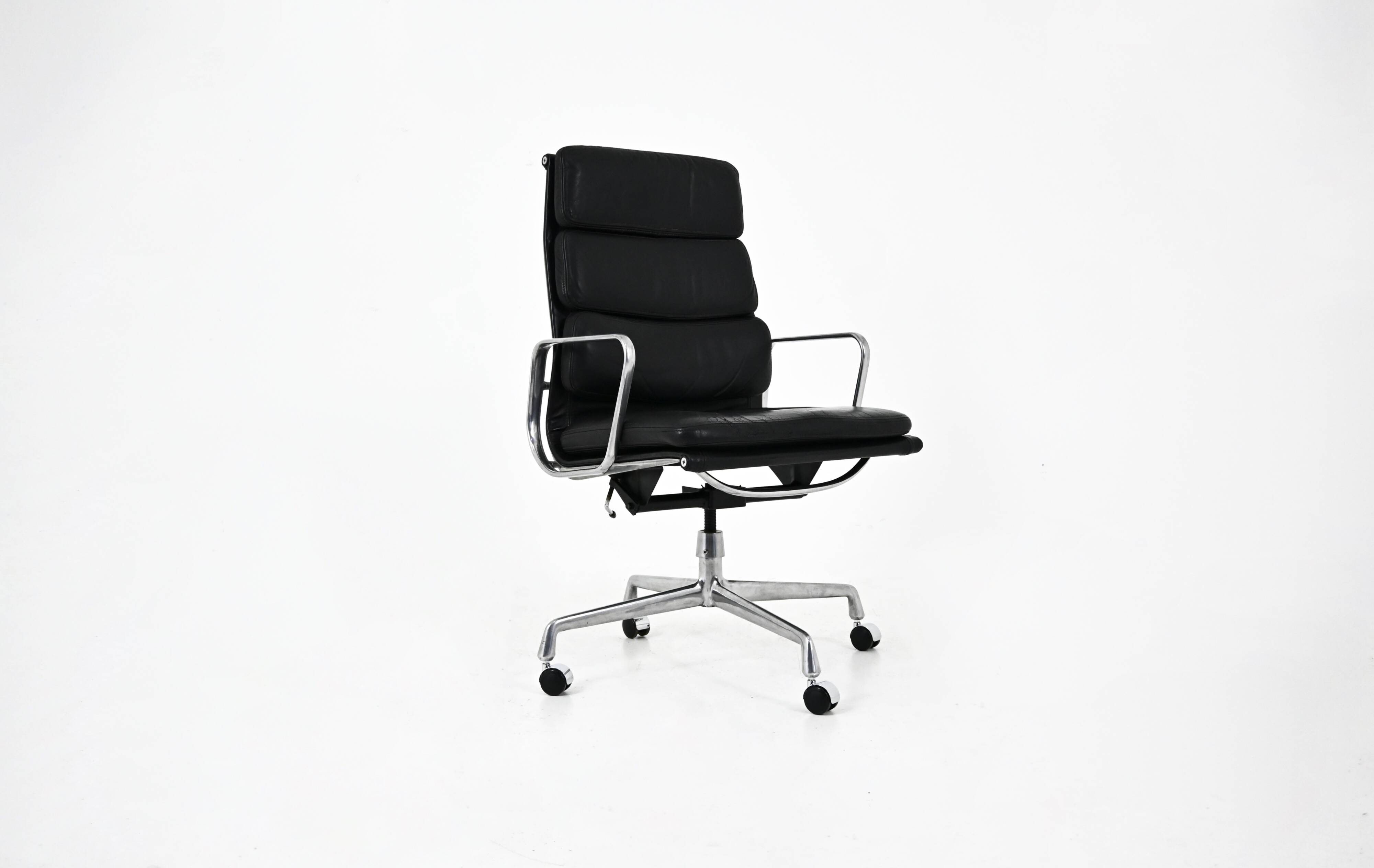 Chair by Charles and Ray Eames for Ring Mobelfabrikk Norway, 1970s