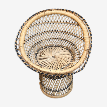 Wicker chair for doll