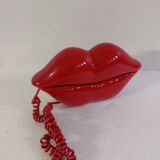 Vintage red lips phone