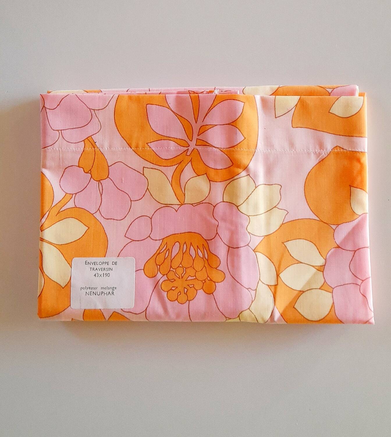 70s floral pillowcases