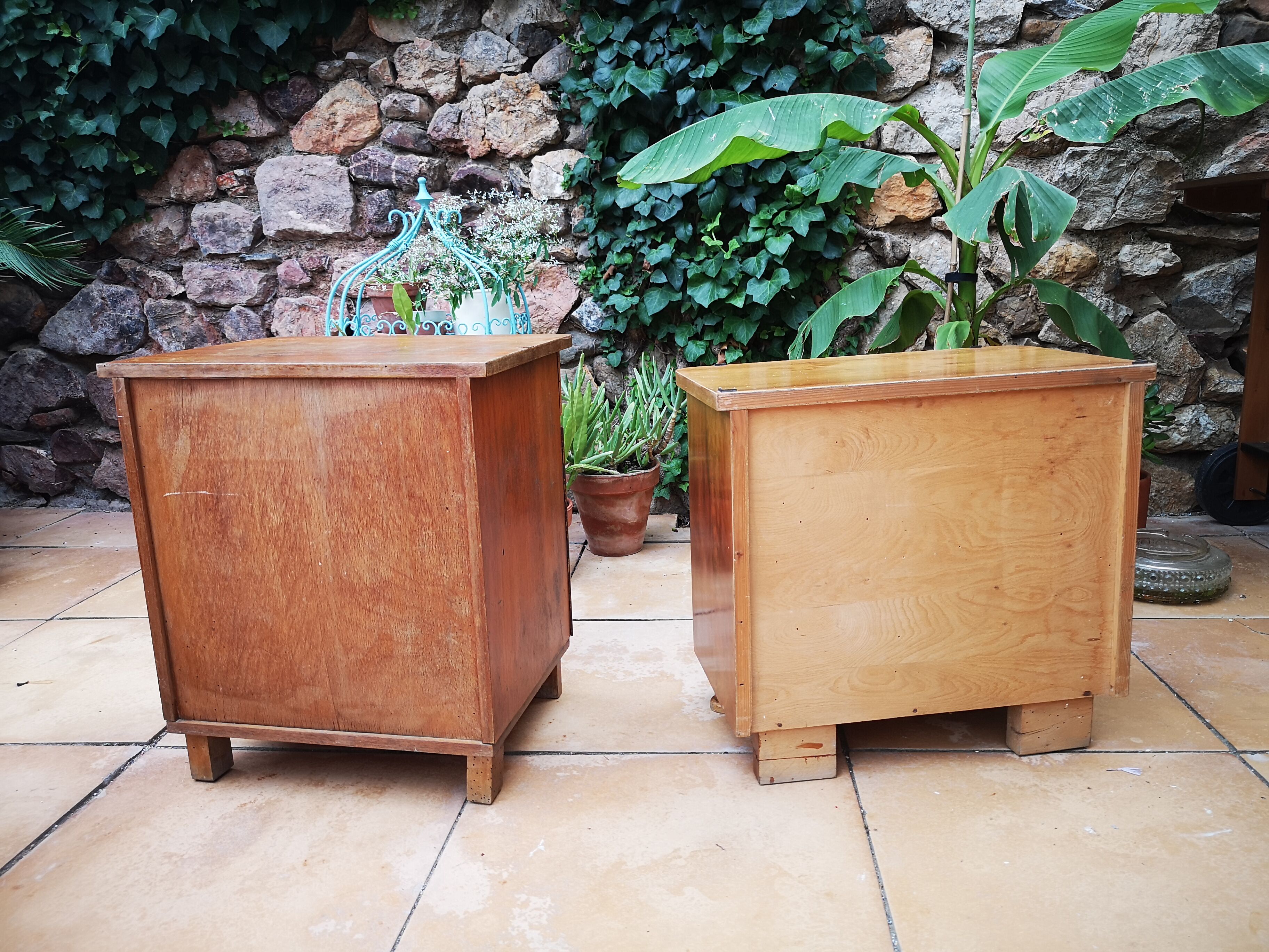 Pair of bedsides, night tables