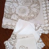 Nappe dentelle et 6 serviettes