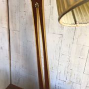 Meuble à boissons Art Déco en noyer marron avec lampe intégrée et laiton, 1950s